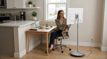 Portable Smart Display Buying Checklist for Hybrid Work
