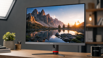 How Does a Backlight Layer Work in an LCD Monitor?