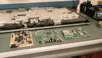 How Manufacturers Are Designing Monitors for Easier Repair and Component Replacement