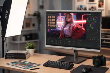 How Does Monitor Brightness Affect Perceived Color Accuracy?